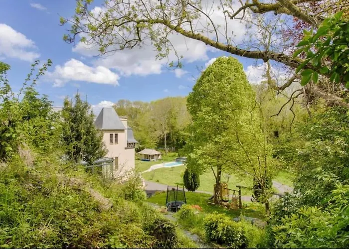 Le Manoir Du Val
